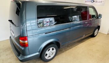 VW Transporter 2,5 TDi 174 Kombi full