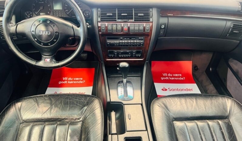 Audi A8 2,8 aut. full