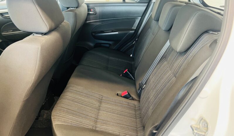 Suzuki Swift 1,2 Dualjet Comfort full