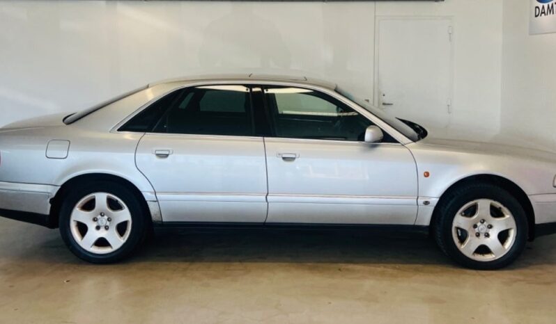 Audi A8 2,8 aut. full