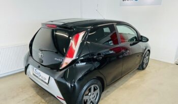 Toyota Aygo 1,0 VVT-i x-black II full