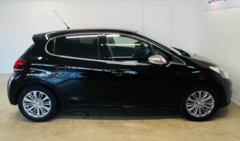 Peugeot 208 1,2 VTi 82 Allure full