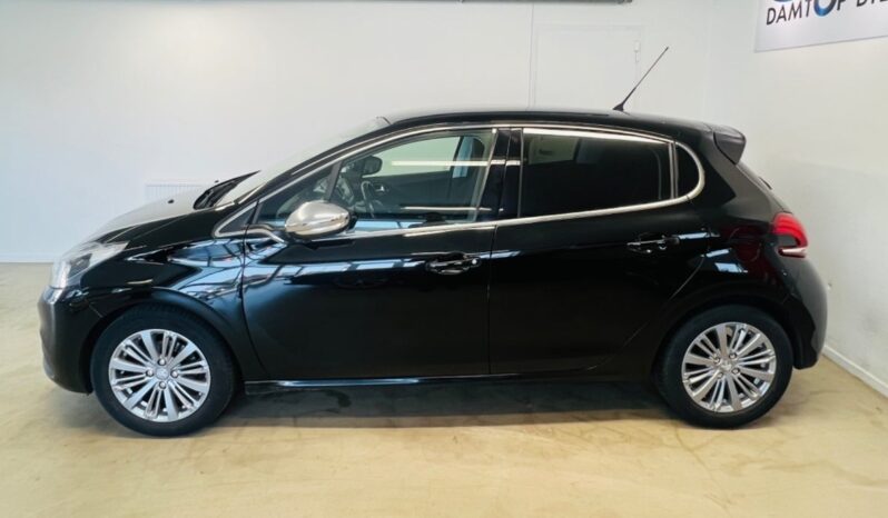 Peugeot 208 1,2 VTi 82 Allure full